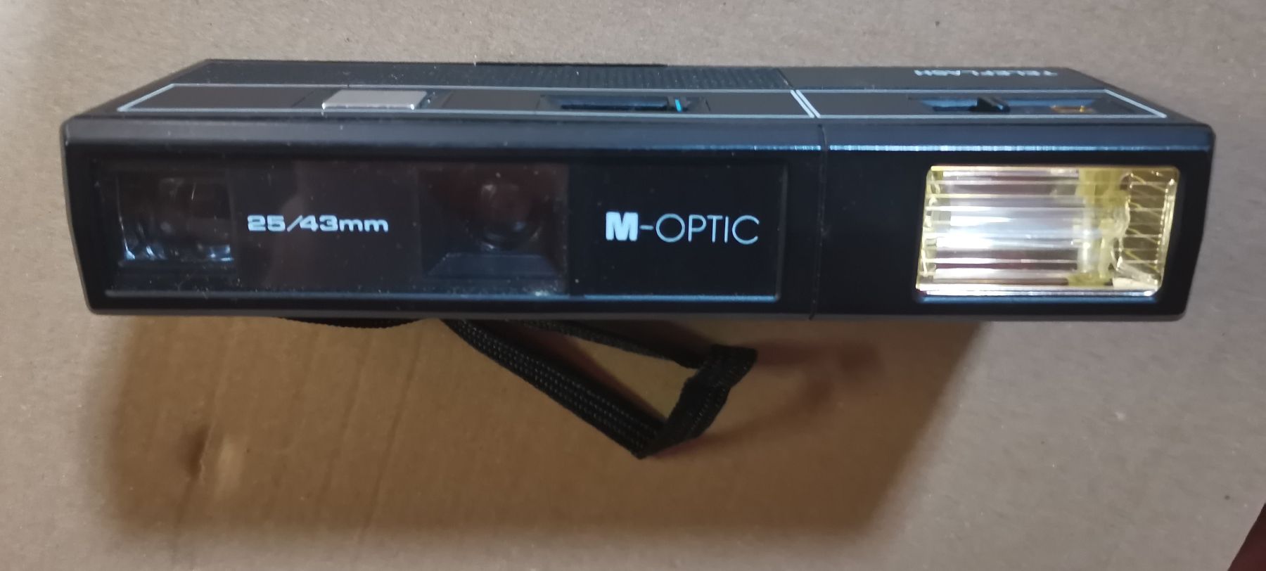 Kamera: M-Optic Teleflash Kompaktkamera gebraucht 25/43mm Telezoom – Gebraucht aus Bottighofen von andax