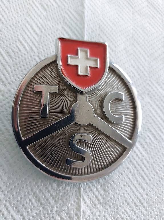 Placchette & Badge: Ancien insigne, emblême TCS – Usato da Martigny venduto da paquito60