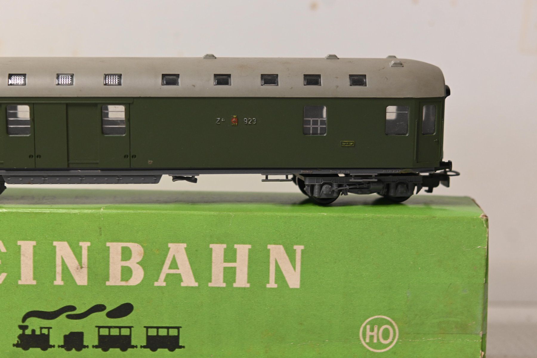 Kleinbahn Trains électriques: Kleinbahn Bahnpostwagen HO/DC mit OVP – D'occasion à Laupen ZH par Zmoewe 2