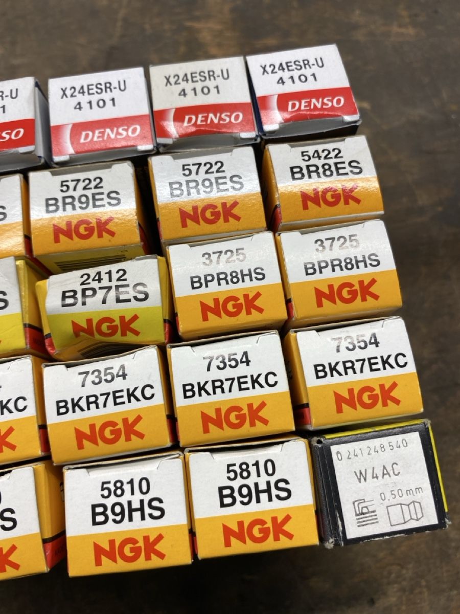 Alle Motorradersatzteile: Zündkerzen NGK Denso Champion – Neu (gemäss Beschreibung) aus Zürich von alt-eisen 2
