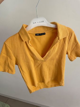 Crop-top jaune moutarde