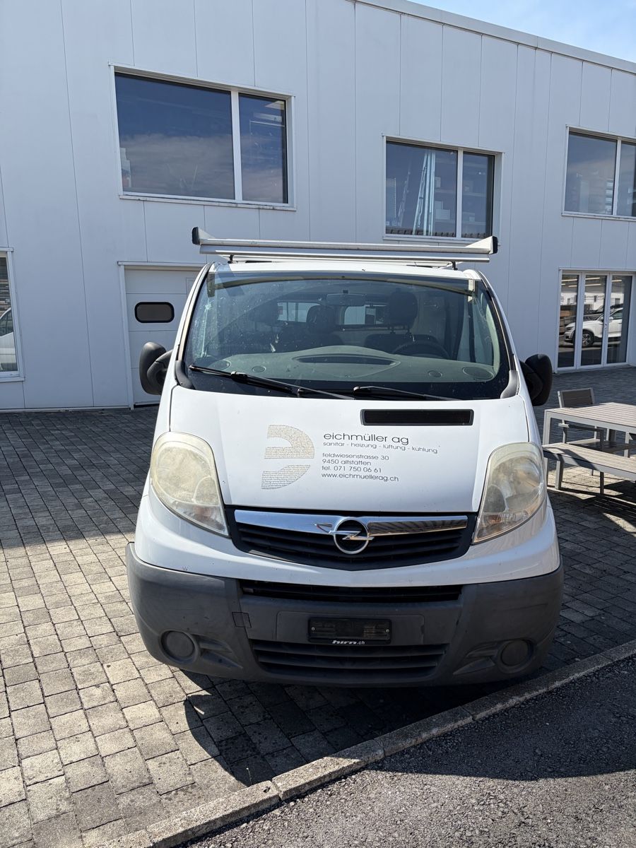 Opel Veicoli commerciali: Opel Vivaro Van 20CDTi – Usato da Lüchingen venduto da GS90 3