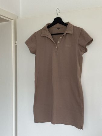 Polo Kleid Guess Damen braun Grösse S noch nie getragen