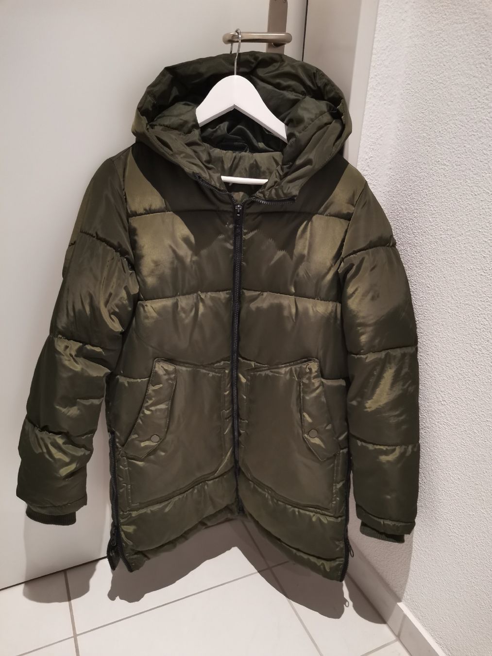 Giacche: Winter Jacke gr. 36 – Nuovo (secondo la descrizione) da Bronschhofen venduto da Katrusja