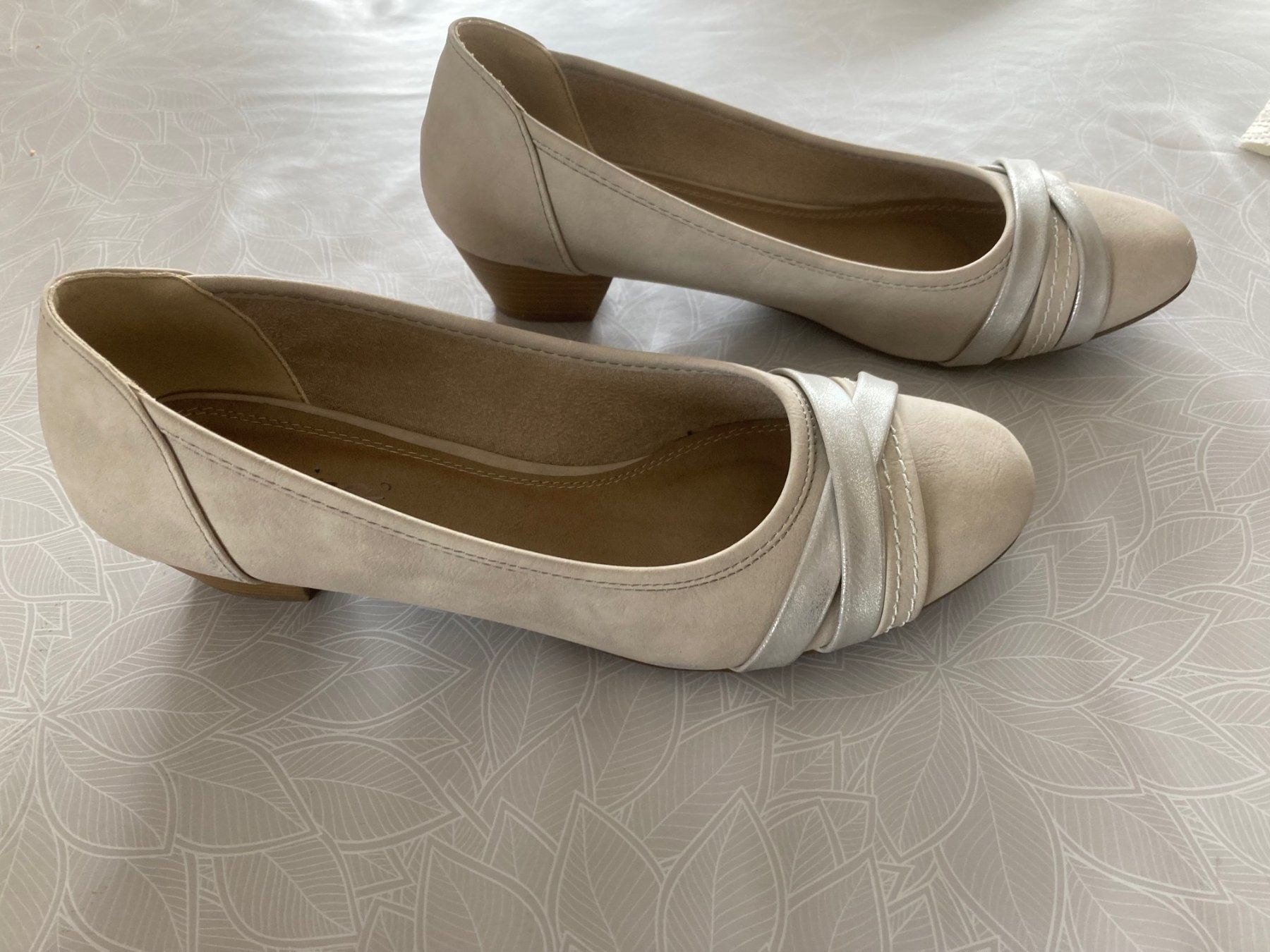 Scarpe da donna: Damenschuhe – Usato da Zielebach venduto da ZIGER02