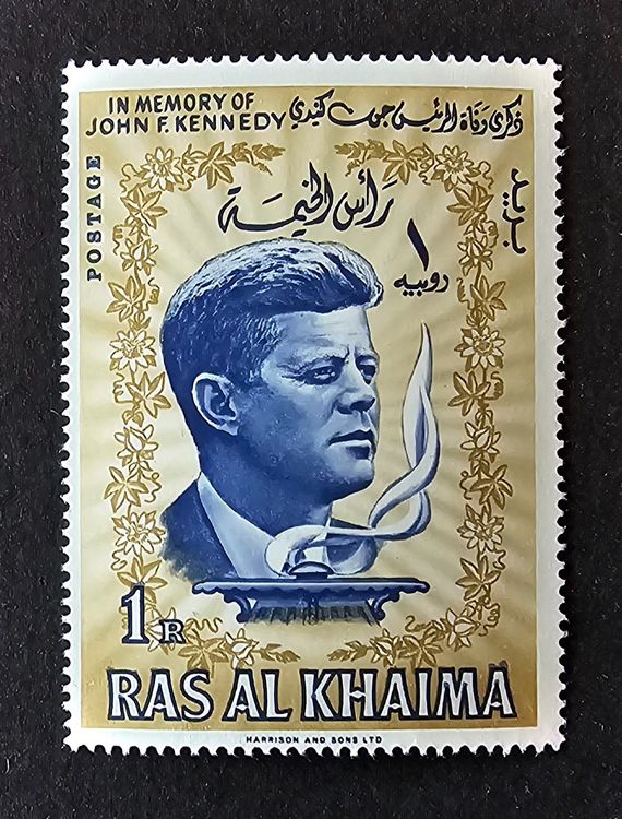 Prophila Collection – 100 Verschiedene Briefmarken Aus Ras Al Chaima, Ideal Für Sammler