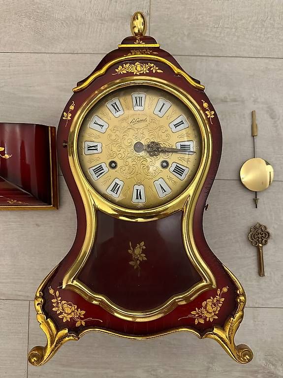 Uhren: Pendel-Uhr von Le Castel (Wanduhr) – Gebraucht aus Lostorf von Tenet88 1