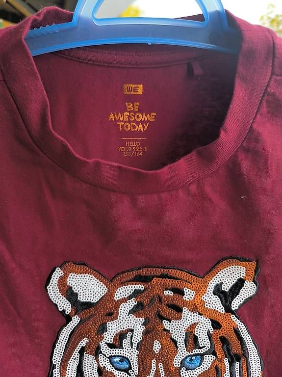 Camicette, T-shirt & Top: T-shirt fille 8 ans – Usato da Estavayer-le-Lac venduto da cht_55s8 1