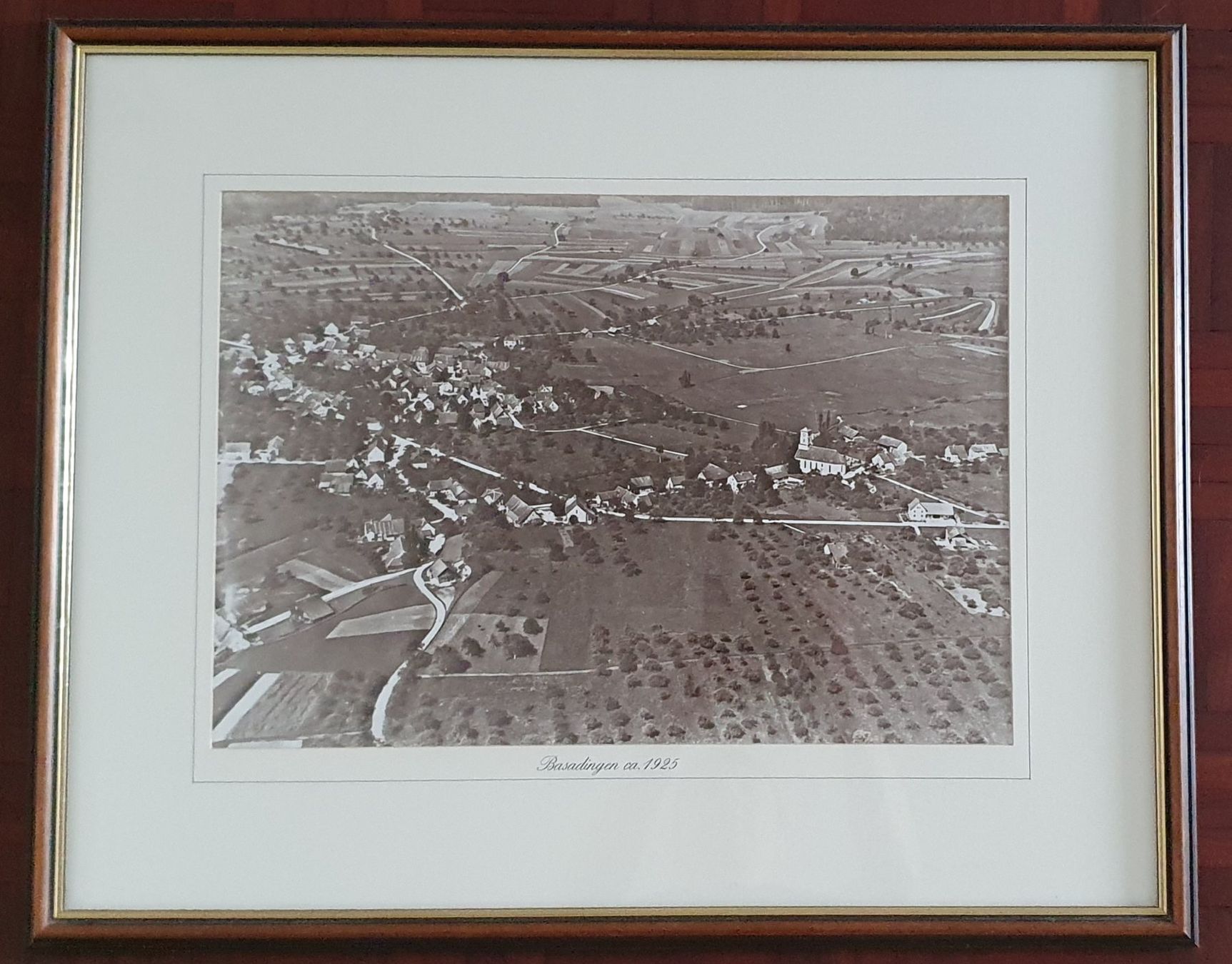Poster & Bilder: Grosses Bild - Flugaufnahme von Basadingen  - um 1925 – Gebraucht aus Kreuzlingen von Rschweiz1