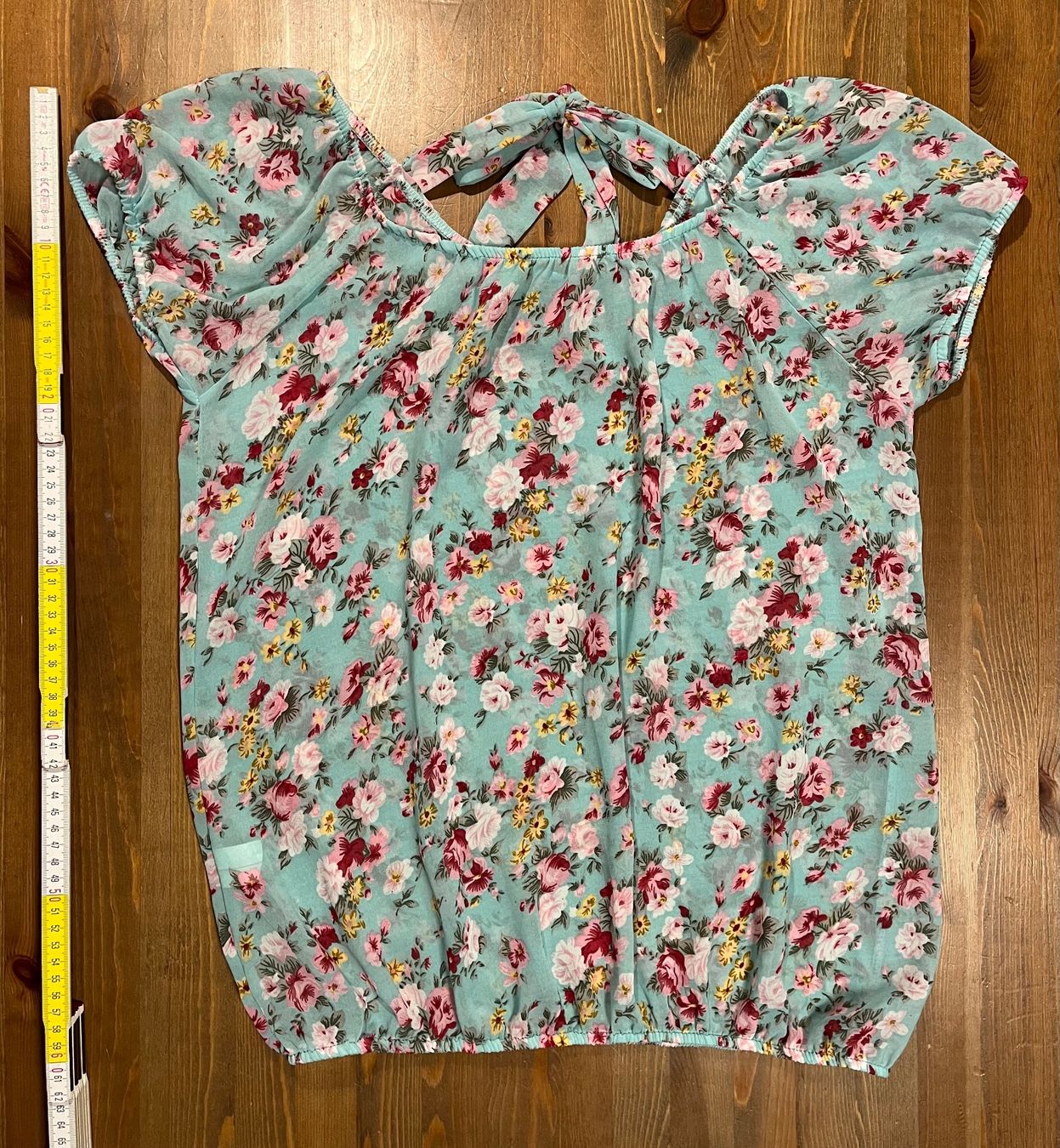 Camicette: Sommerliche Bluse mit Blumenmuster – Usato da Altdorf UR venduto da Mini037