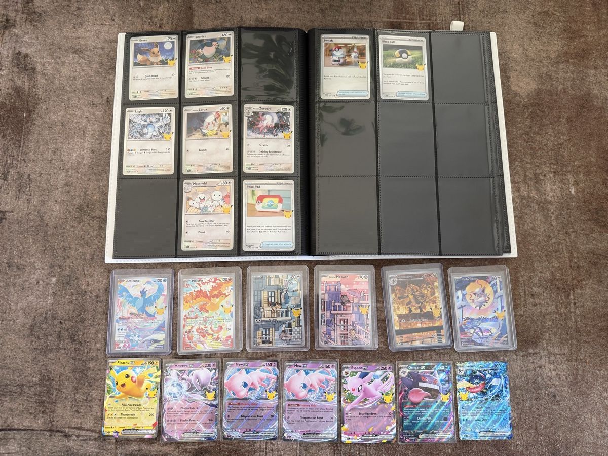Pokémon Carte collezionabili: Binder 30th Pokemon + partial set + pulls – Nuovo (secondo la descrizione) da Pazzallo venduto da Schif_16 7