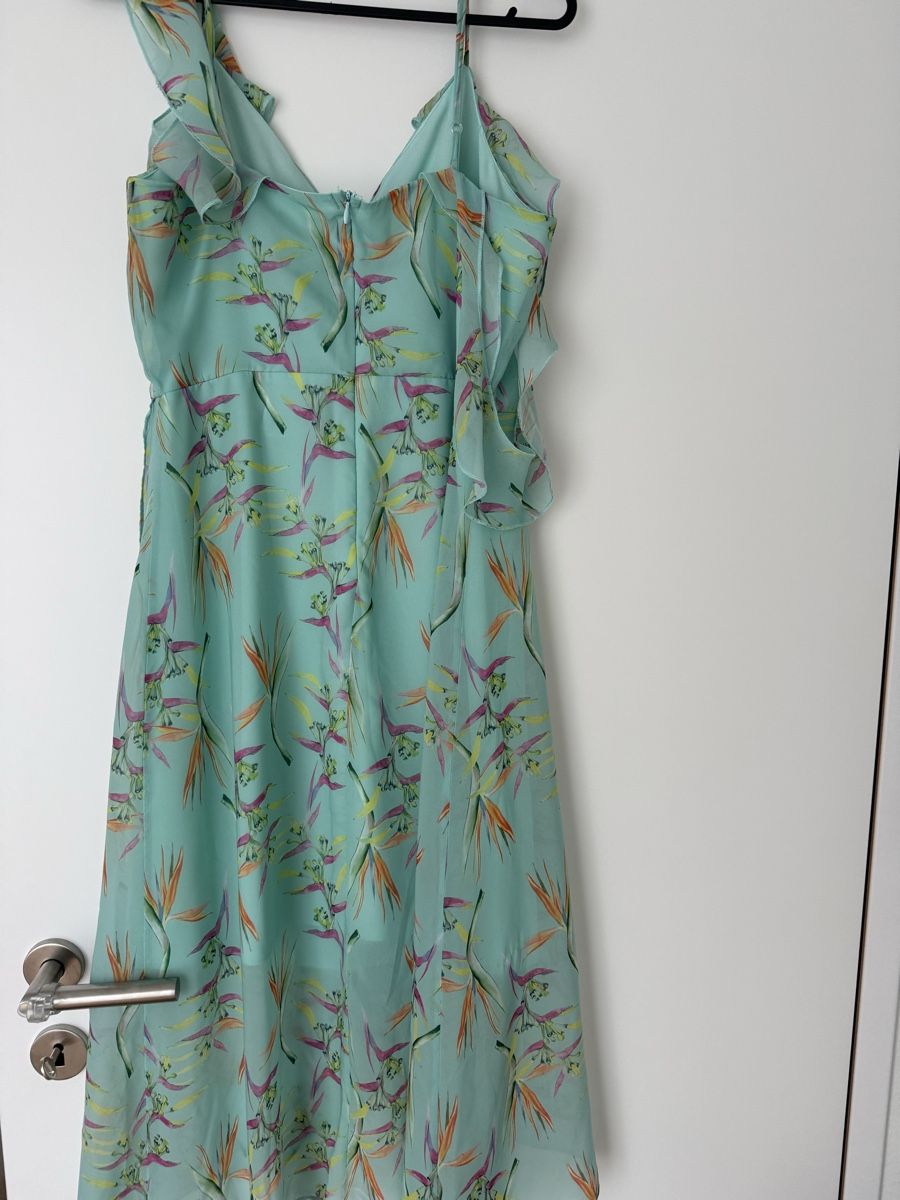 Vestiti: Floral soft green dress – Nuovo (secondo la descrizione) da Binningen venduto da eli_9psr 4