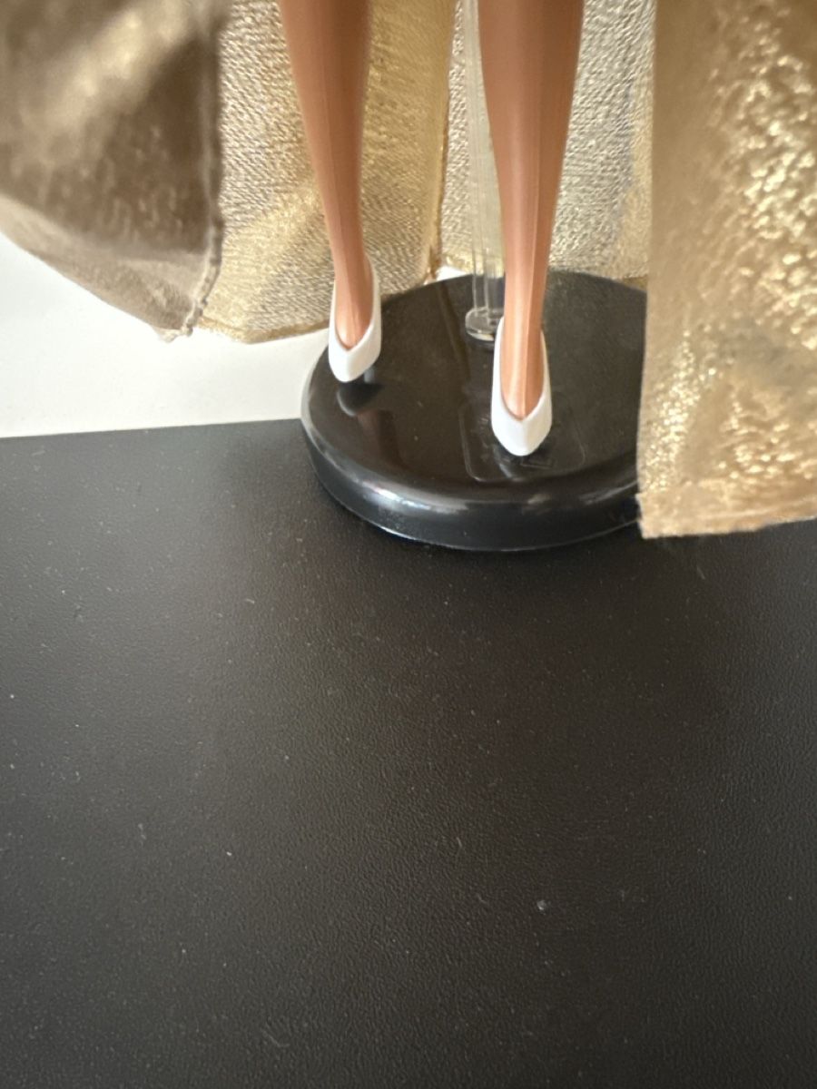 Puppen: Barbie Winter Fantasy – Gebraucht aus Altstätten SG von hsc_7wn6 1