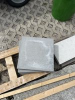 Betonplatten Gehwegplatten, gebraucht, abholbereit, 40 x 40 