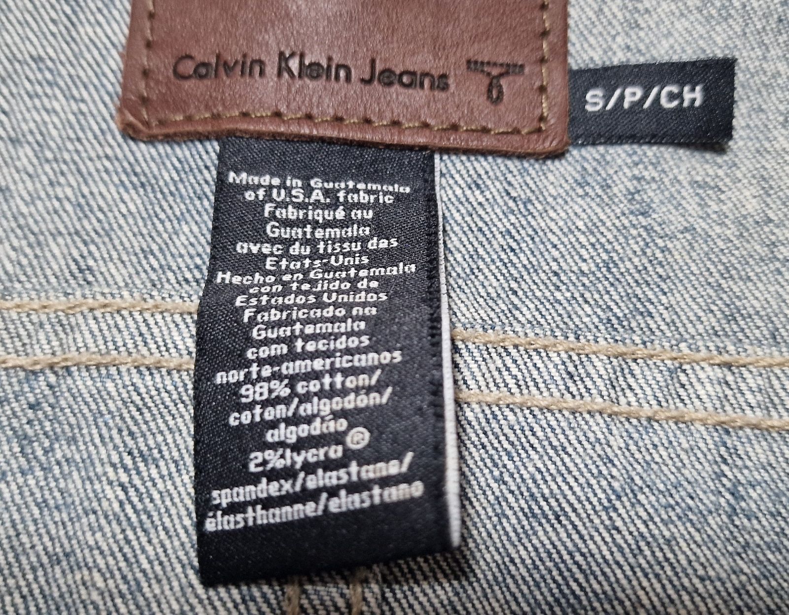 Calvin Klein Jacken: Calvin Klein Denim Jacket - Women's Size S – Gebraucht aus Muri AG von yzh_v2k9 1