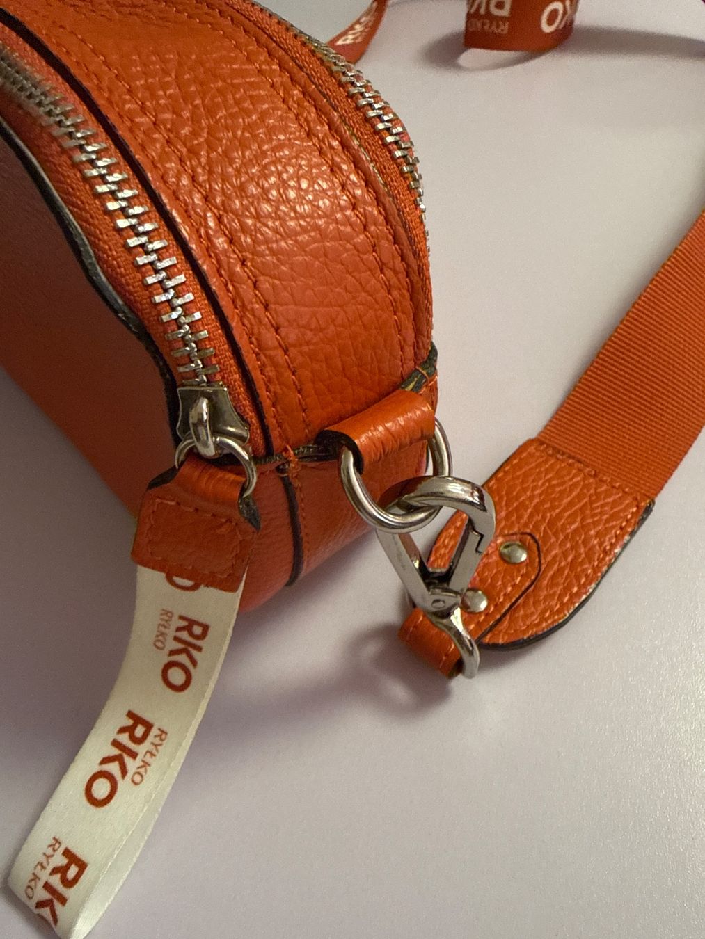 Borse da donna: Sac à main Orange Rylko – Usato da Châtelaine venduto da jas_9wnr 1