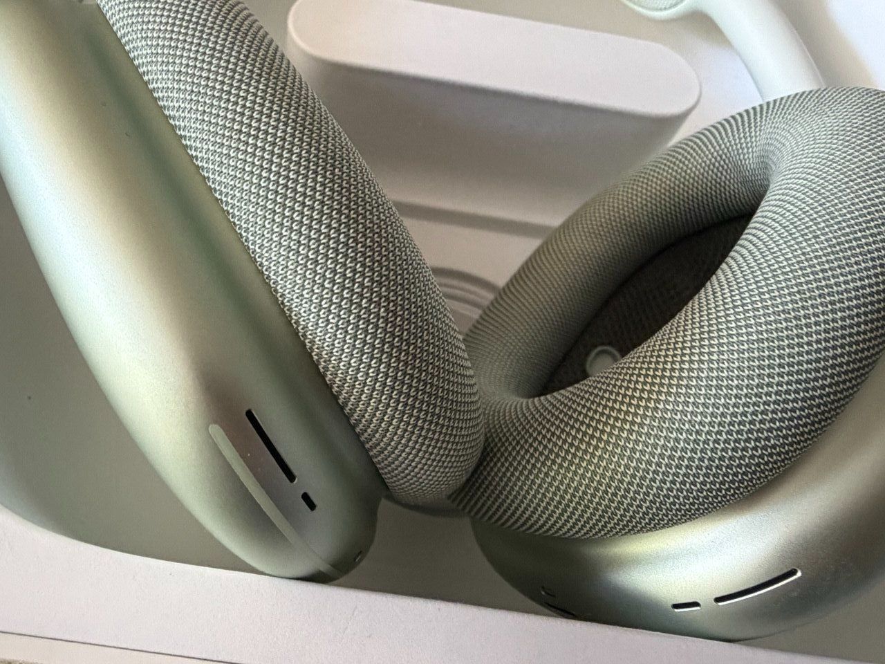 Apple Kopfhörer: Apple AirPods Max wie neu Versand Gratis – Gebraucht aus Neuchâtel von Roxy_777 3
