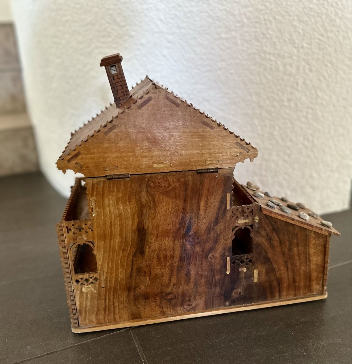 Kits de montage: Holzhaus  – D'occasion à Bern par ACR12 4