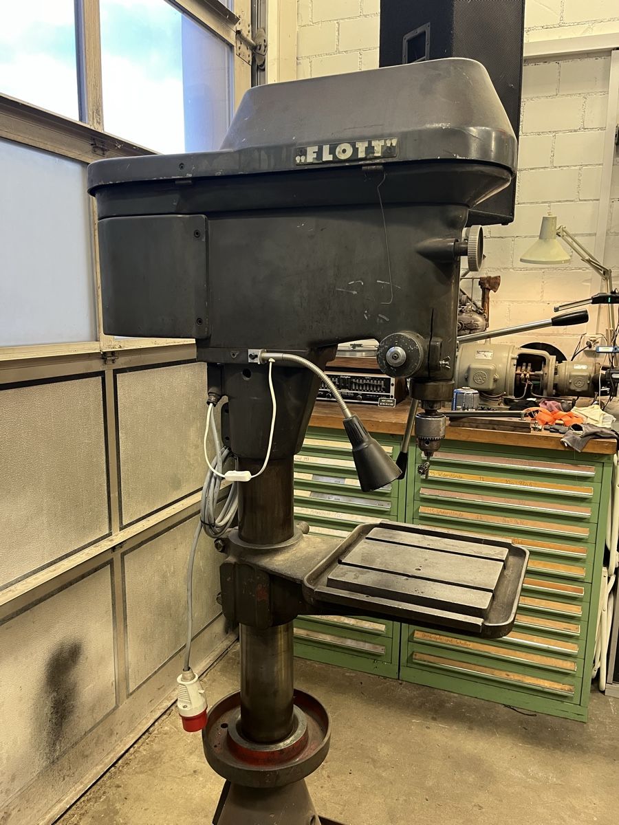 Flott Trapani: Flott Ständerbohrmaschine MK3 – Usato da Winterthur venduto da plazasound 1