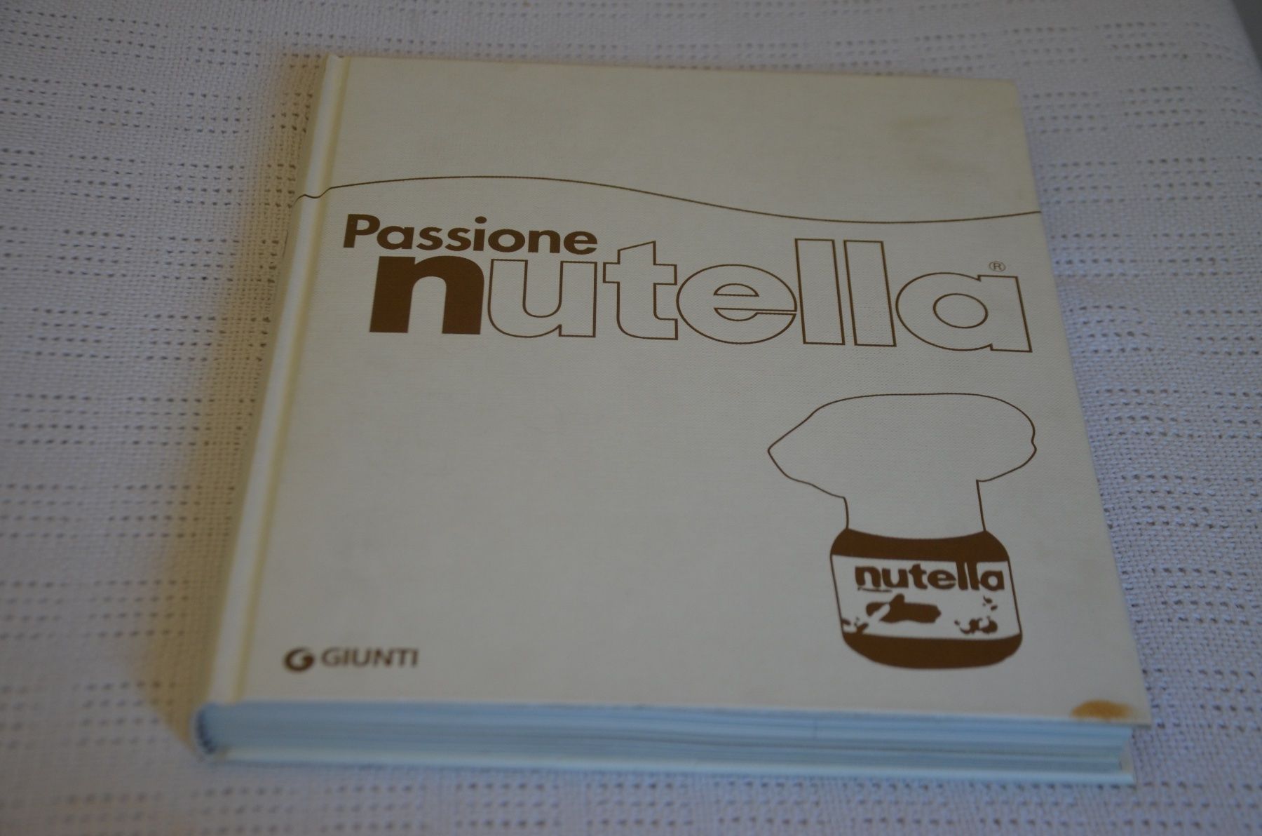 Libri: LIBRO GIUNTI RICETTE CON LA NUTELLA ITALIANO – Usato da Chiasso venduto da Dolly015