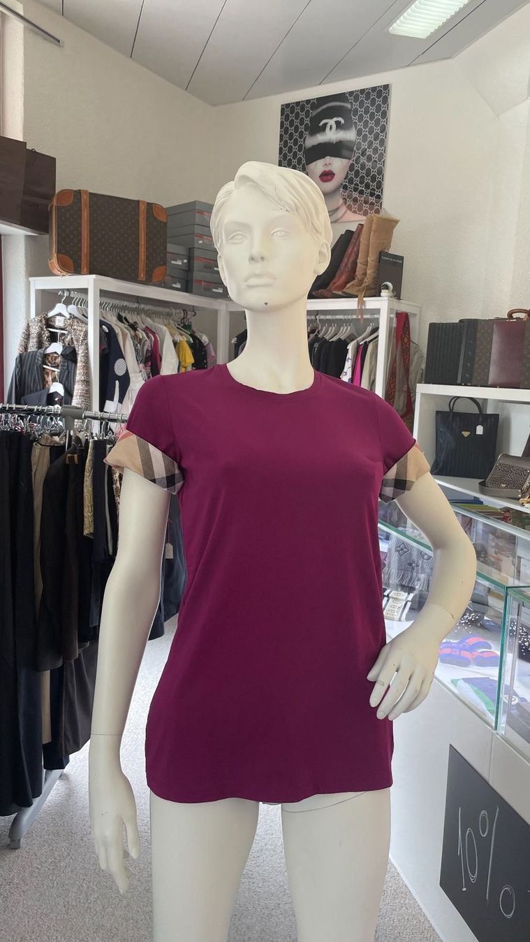 Burberry T-shirt: Burberry T-Shirt – Nuovo e nell'imballaggio originale da Lachen SZ venduto da HelvetiaLuxury 5