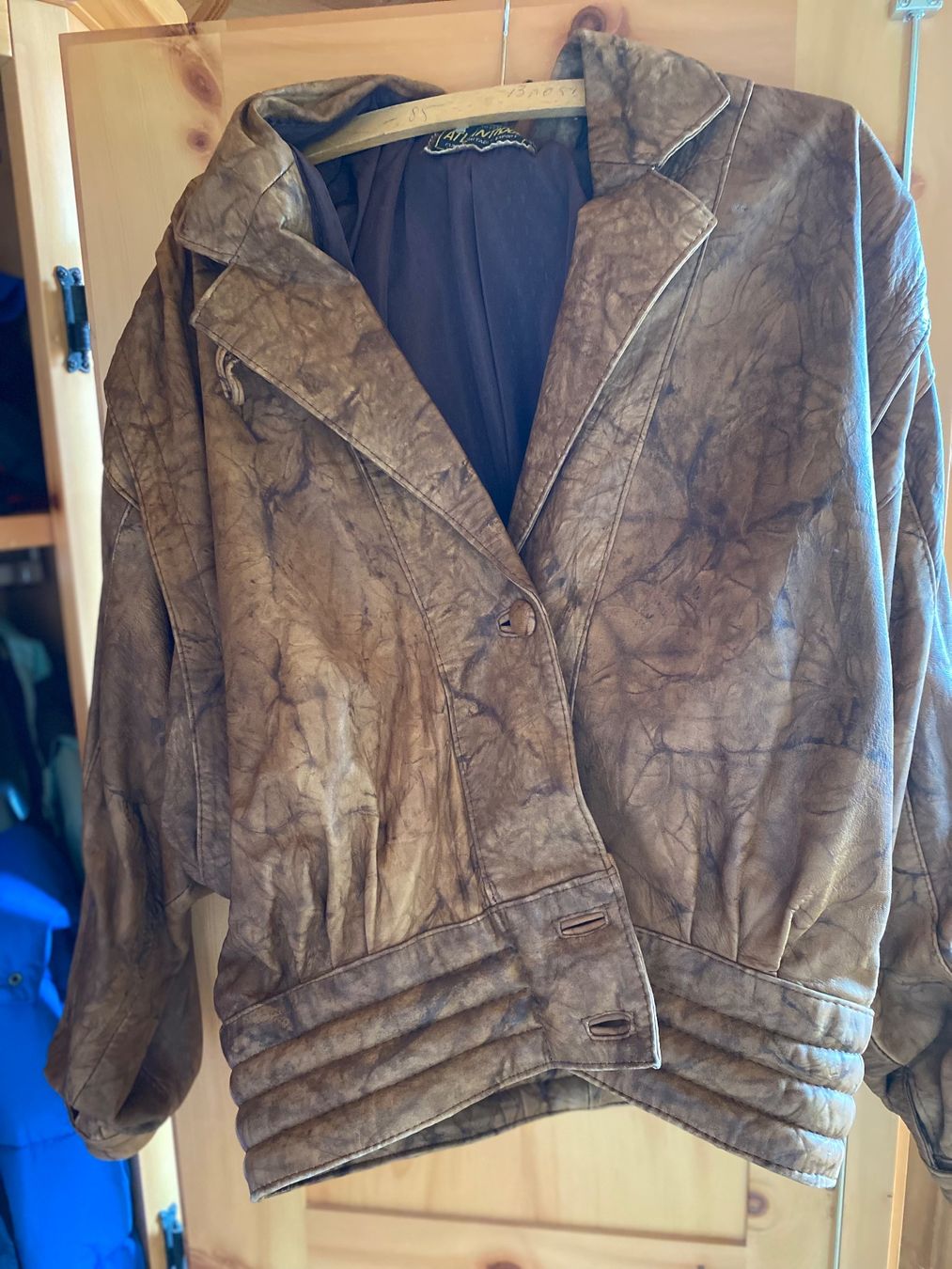 Giacche: Lederjacke Gr. 44 – Usato da Klosters venduto da Rigi98