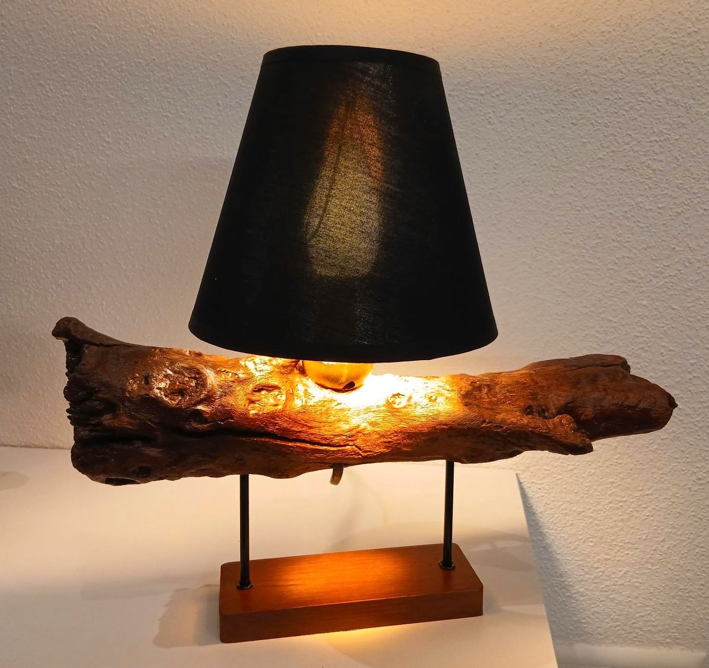 Lampen: Dekolampe Holz – Neu (gemäss Beschreibung) aus Luzern von Brokiland