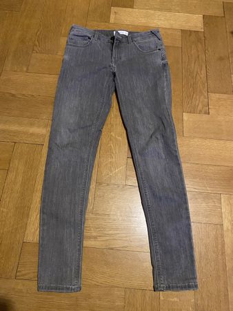 Jeans hellgrau 