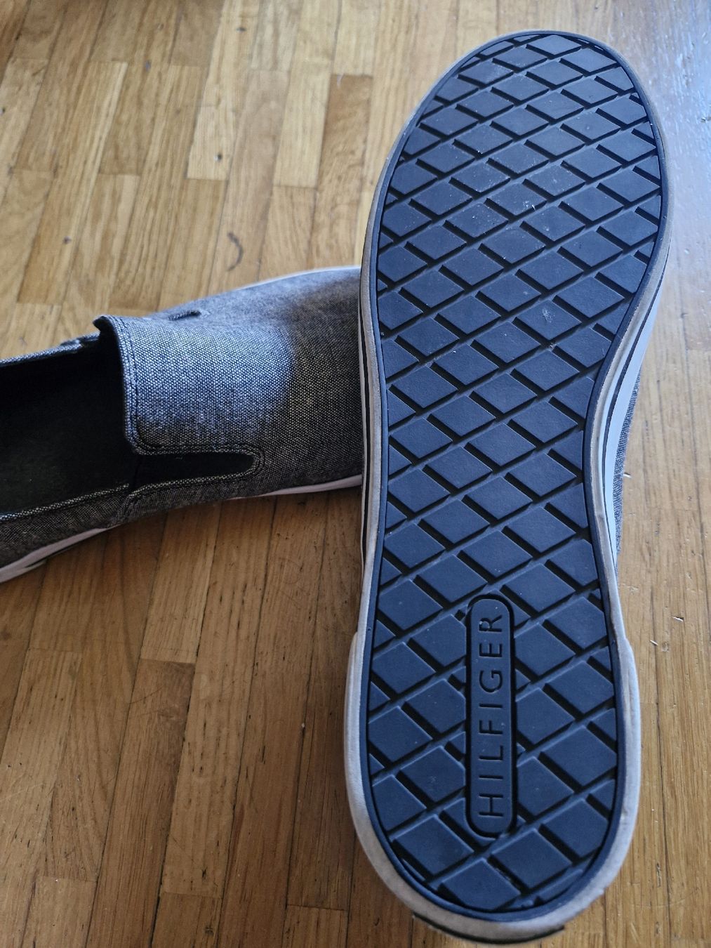 Tommy Hilfiger Scarpe da uomo: Hilfiger Slipper Frühling/Sommer 45 – Nuovo (secondo la descrizione) da Basel venduto da mic_2yn9 5