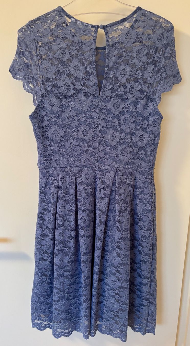 Vila Vestiti: Spitzenkleid von VILA – Nuovo (secondo la descrizione) da Zürich venduto da Tzhkely24 1