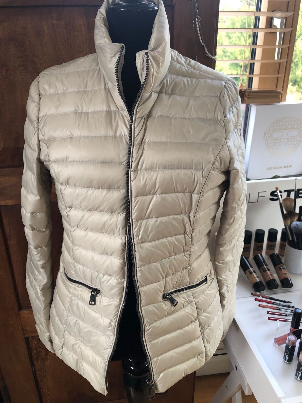 Jacken: Damen Steppjacke beige leicht – Neu (gemäss Beschreibung) aus Arlesheim von leyRum4.5