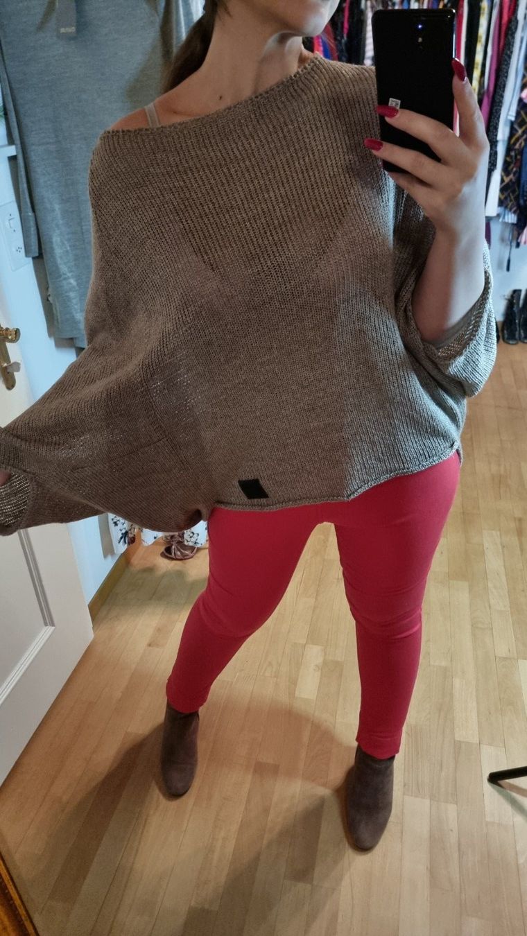 Altro in Moda donna: 🌺Gestrickte Poncho Größe L🌺 – Difettoso da Wald ZH venduto da CapLux 8