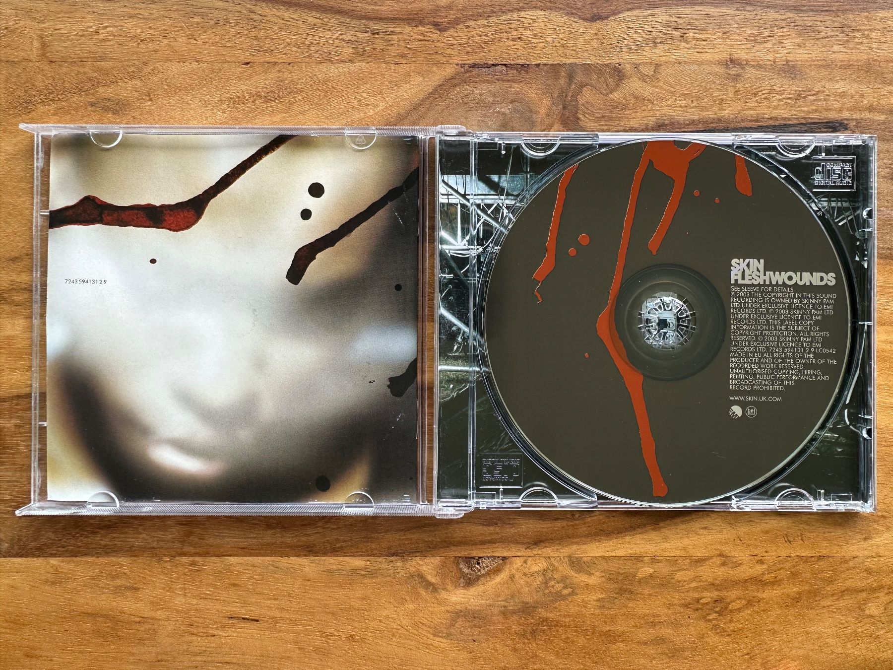 CD: Skin - Fleshwounds – Usato da Horgen venduto da flyingpenguin2000 1