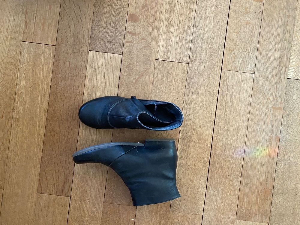 Chaussures femmes: Schwarze Stieffeletten Marke Vialis – Neuf (Voir description) à Grafenried par 3322 2