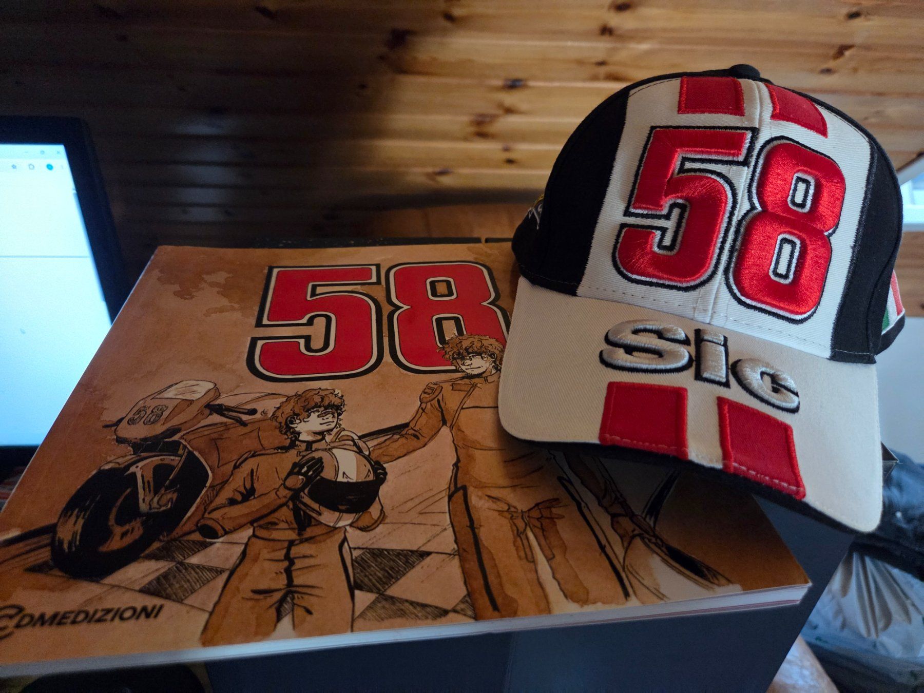 Copricapi, berretti & cappellini: Casquette Marco Simoncelli 58 "Super Sic" neuve – Nuovo (secondo la descrizione) da Mathod venduto da narno