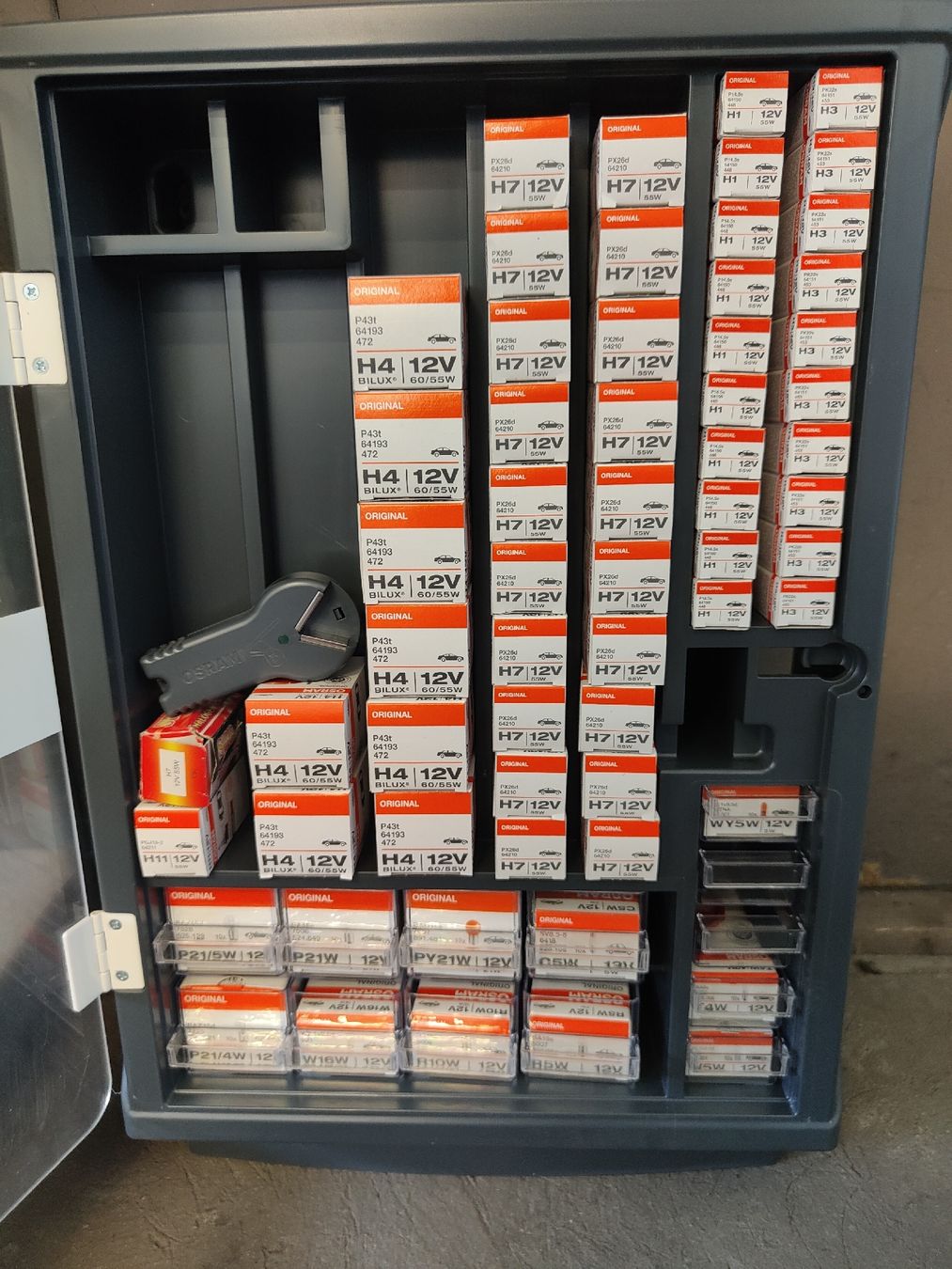 Osram Toutes les pièces auto: OSRAM Lampen SET KFZ 12V – Neuf avec emballage d'origine à Sirnach par temi81 2