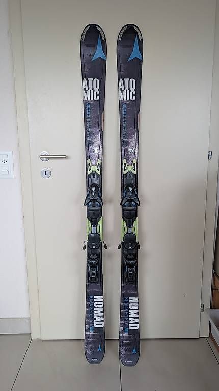 Skis: Ski Atomic Blackeye TI – Gebraucht aus avry devant pont von nick18100