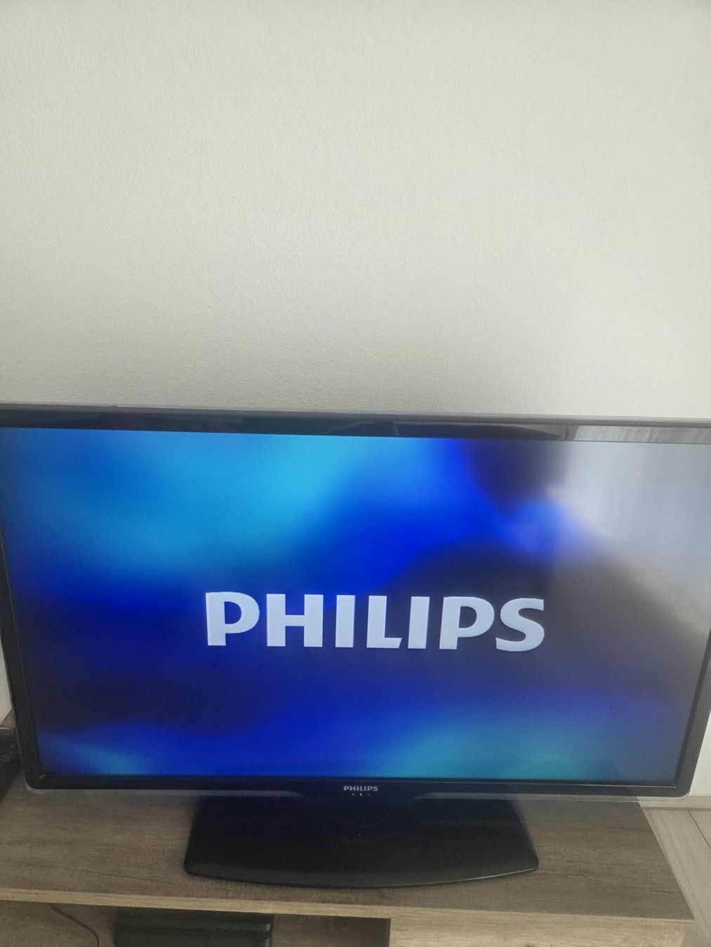 Philips Fernseher: fernseh – Gebraucht aus Oberengstringen von con_2l5w 5