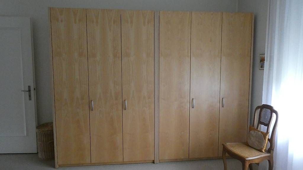 Schränke: Kleiderschrank Holz – Gebraucht aus Biel von tandrist