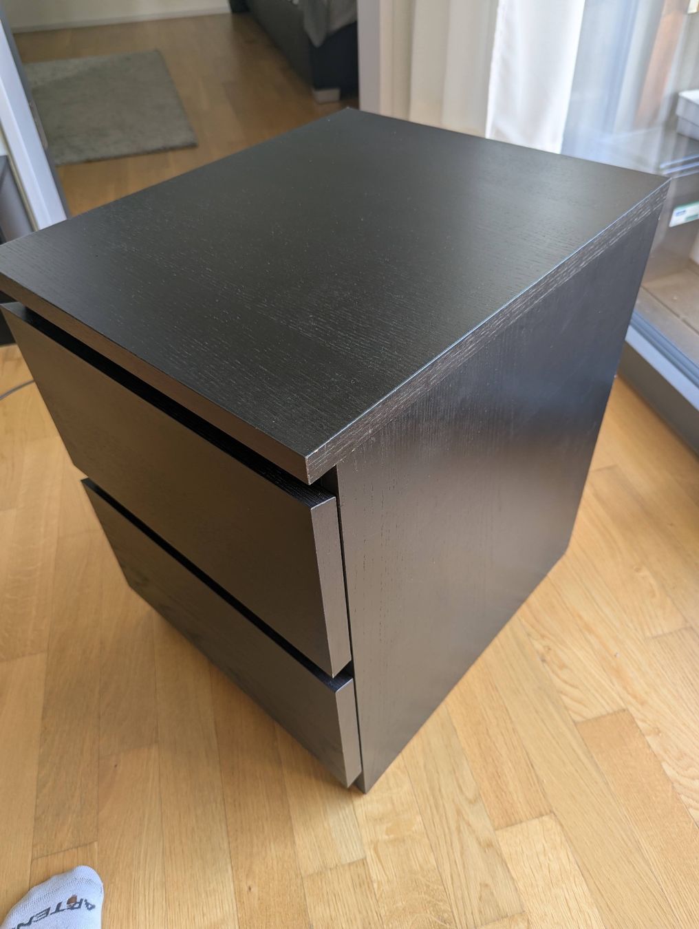 Ikea Nachttische: IKEA MALM Bedside Table Black – Gebraucht aus Schlieren von ema_smx5 1