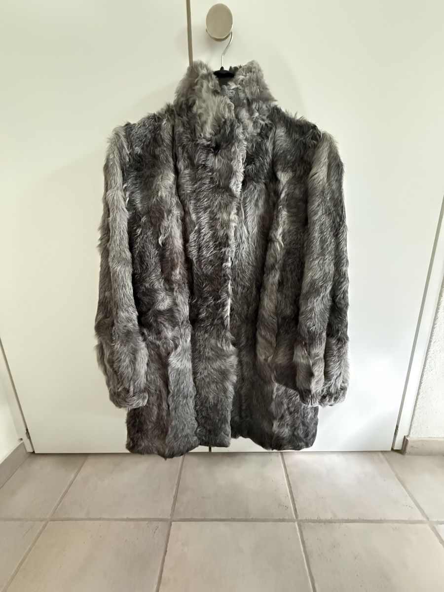 Vestes: Pelzjacke aus Ziegenfell – D'occasion à Hofstetten SO par anja4114