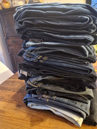 Stock Jeans Donna Firmati: Mix di Marche Top!16 paia