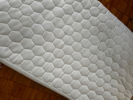 Topper 80 x 180 cm top kaum gebraucht.