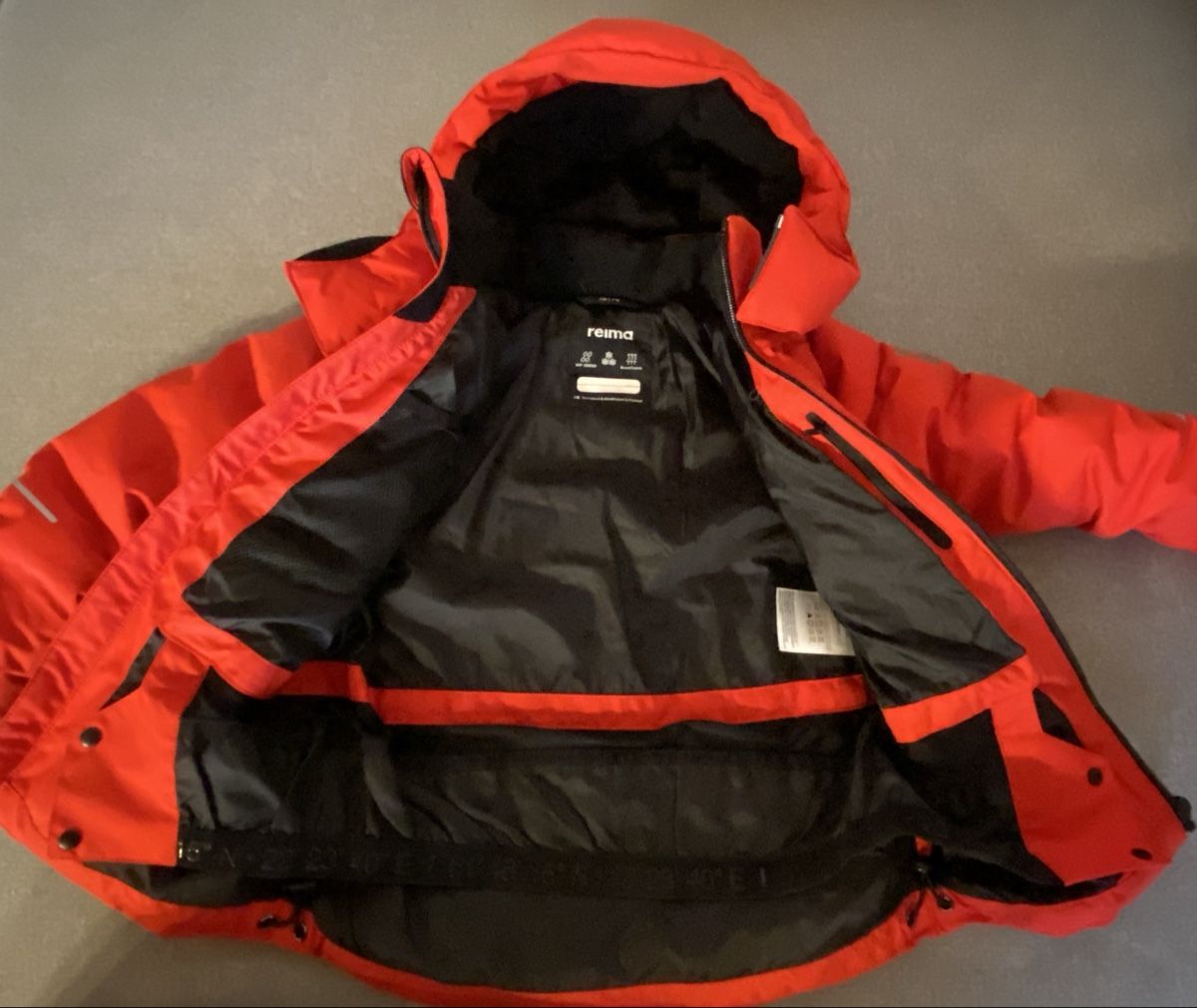 Reima Giacche: Winter-Jacke Reima Grösse 116 – Nuovo (secondo la descrizione) da Jegenstorf venduto da Bahnhofshallenkiosk 2