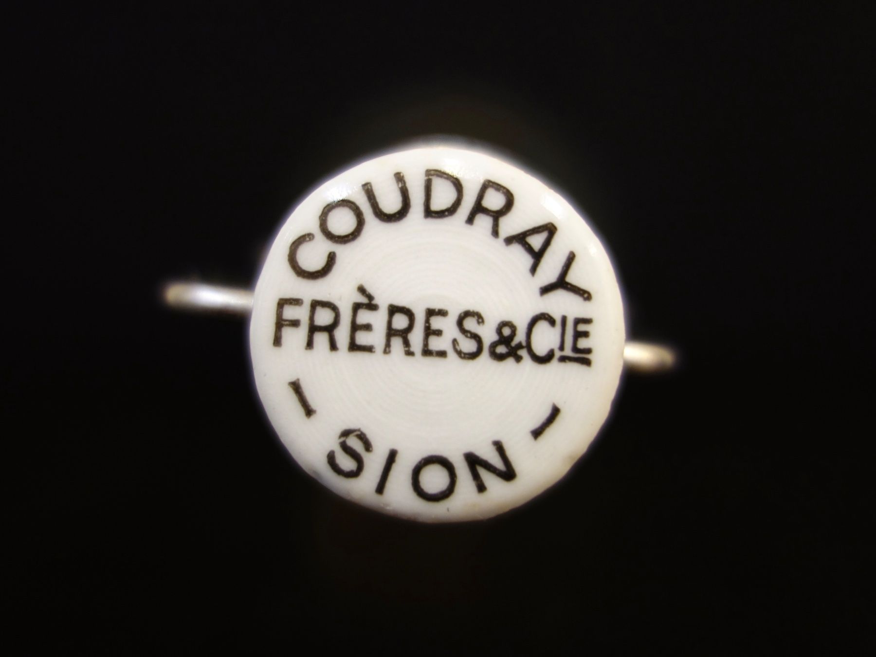 Gläser, Krüge & Flaschen: alte Flasche COUDRAY FRÉRES SION ORANGE 1955 – Gebraucht aus Kerzers von Flaschenposten 7