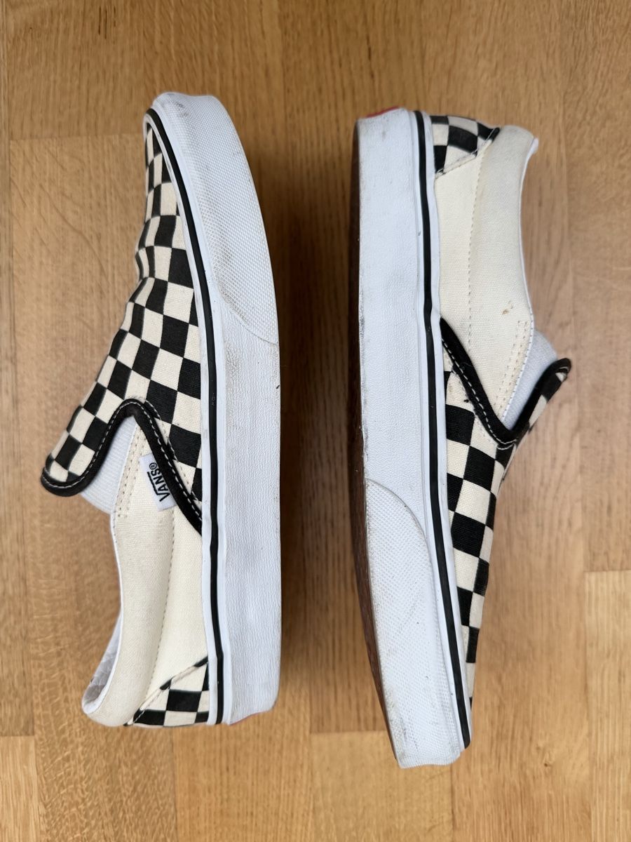 Vans Herrenschuhe: Vans checkerboard Slip-On Grösse 39 – Gebraucht aus Münchenstein von Ladypink7 2