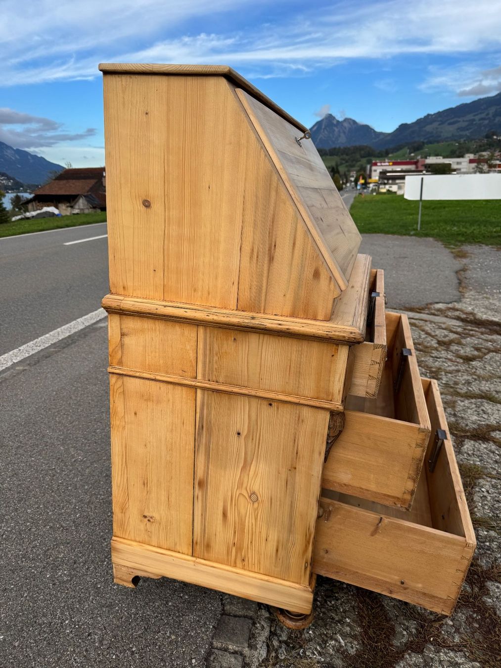 Kommoden: Schreibkomode  Holz mit Schubladen – Gebraucht aus Sachseln von BONATI01 7