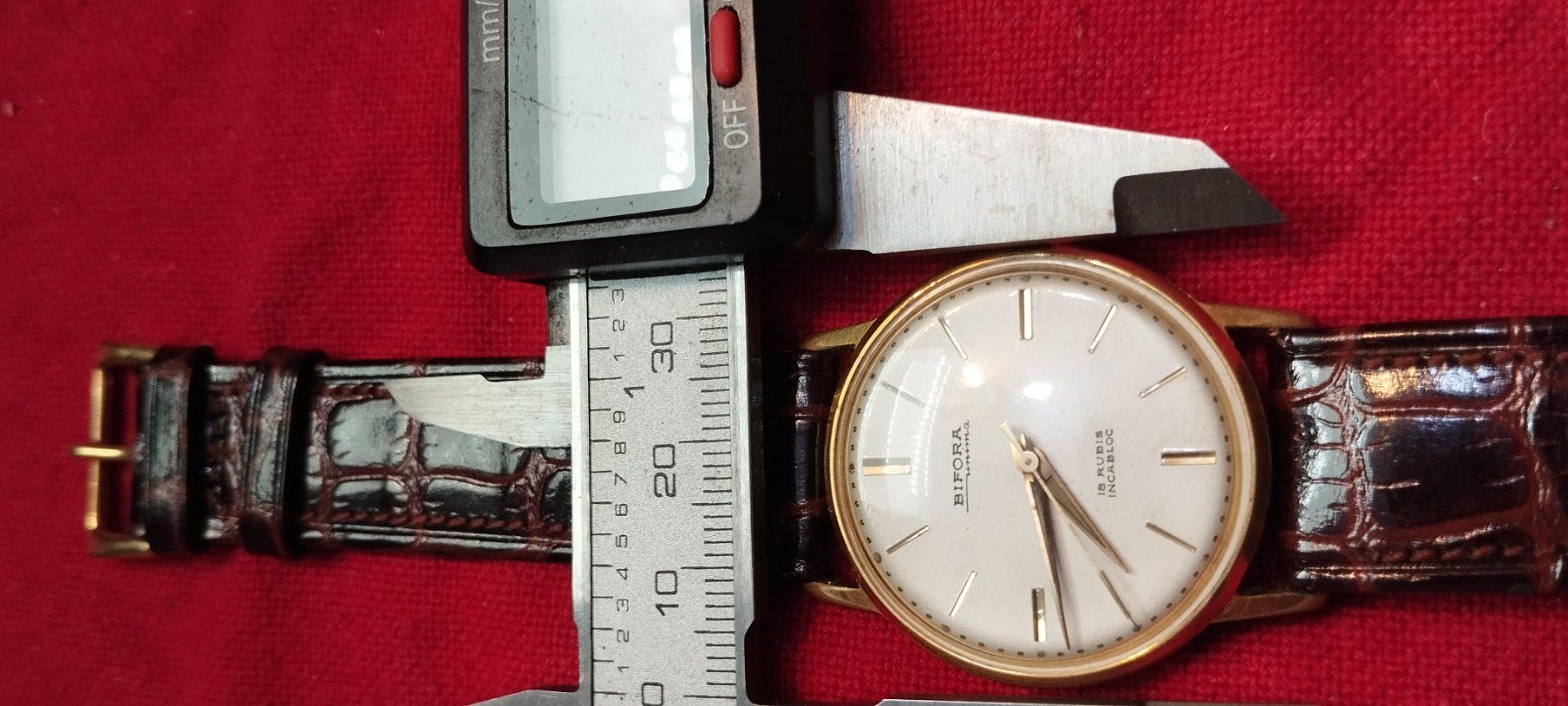 Orologi: Montre bifora – Usato da La Chaux-de-Fonds venduto da jac_9llg 8