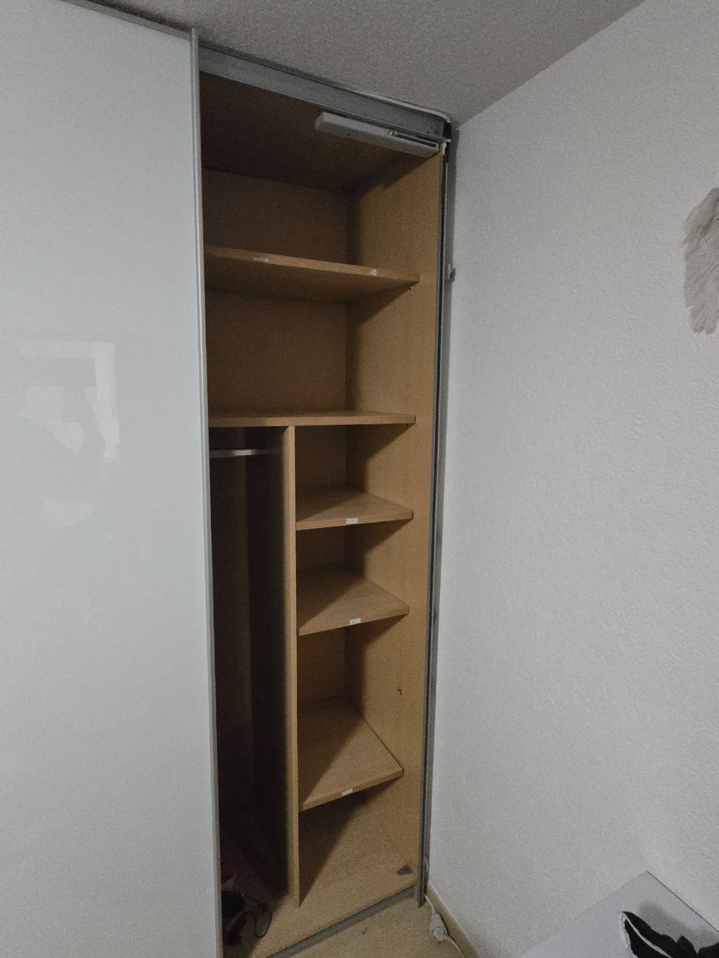 Armadi: XXL Kleiderschrank – Usato da Würenlos venduto da aro_r929 2
