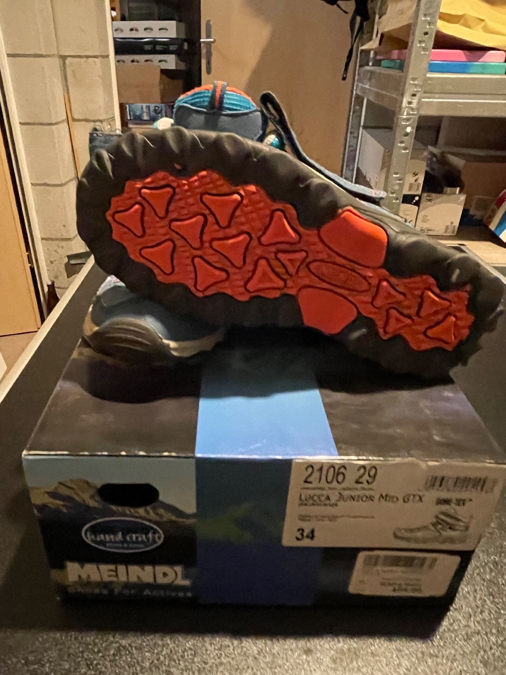 Meindl Scarpe da uomo: Wanderschuhe Gr.34 – Usato da Zetzwil venduto da gent1974 1